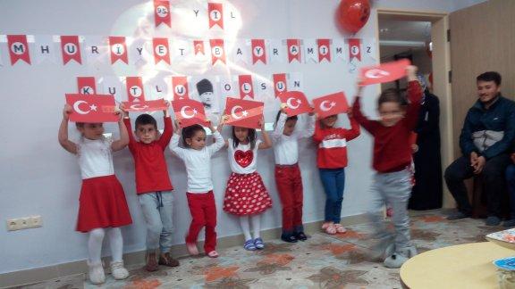 Güce Anaokulu 29 Ekim Cumhuriyet Bayramını Büyük Bir Coşkuyla Kutladı.